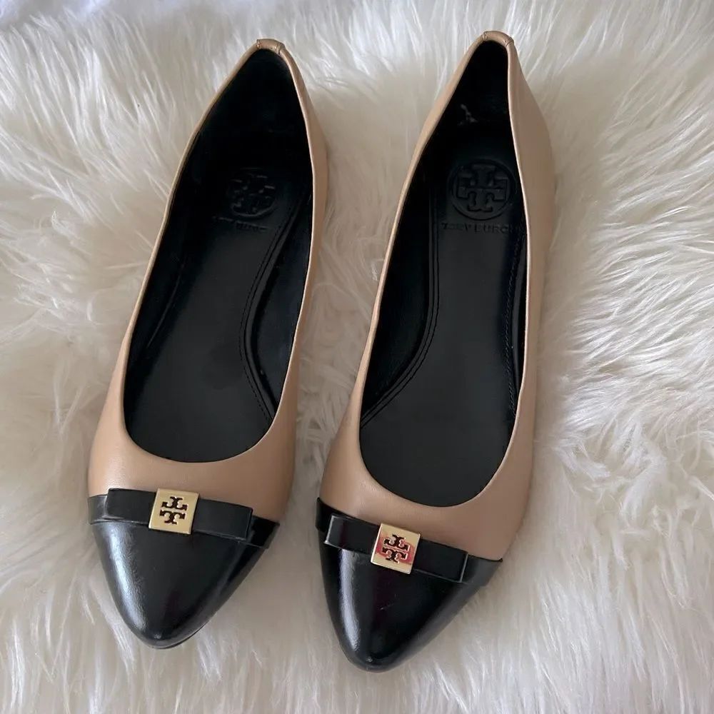 Tory Burch pointed toe Flats